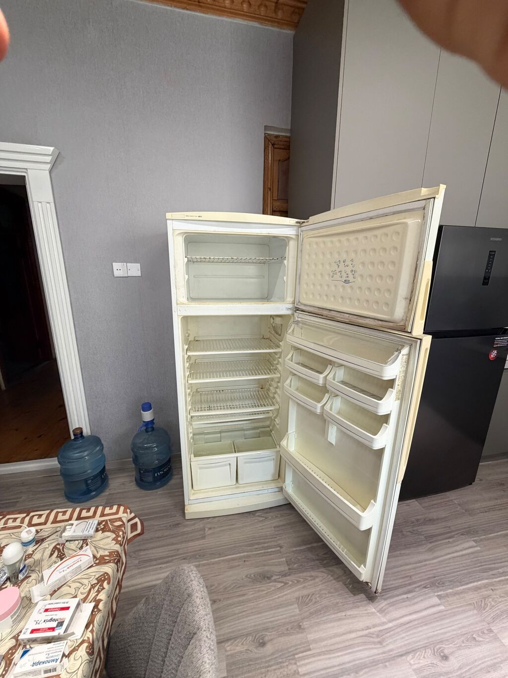 Vestel soyuducu - Yuxarıda dondurucu bölmə, aşağıda əsas soyuducu — Soyuducular, Bakı (3)