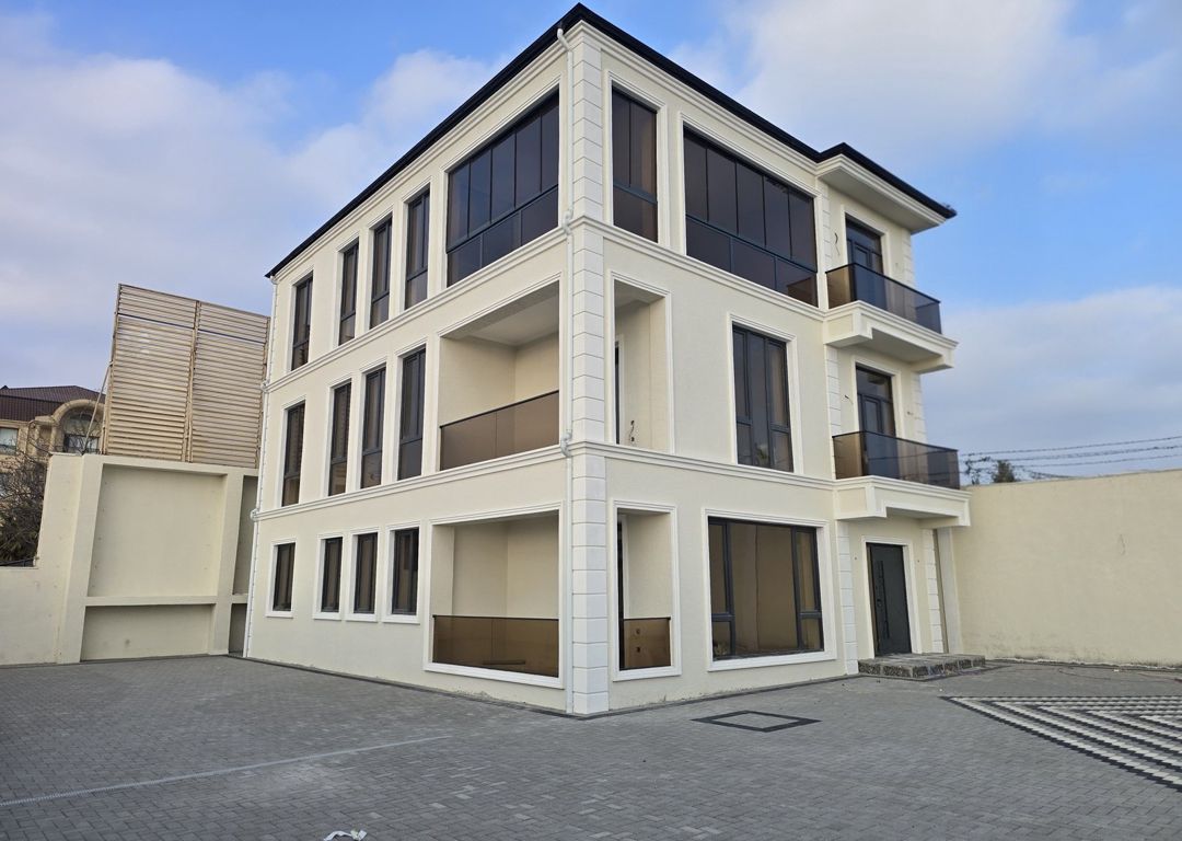 Satılır 8 otaqlı həyət evi/bağ evi 400 m² — Ev, villa, Bakı