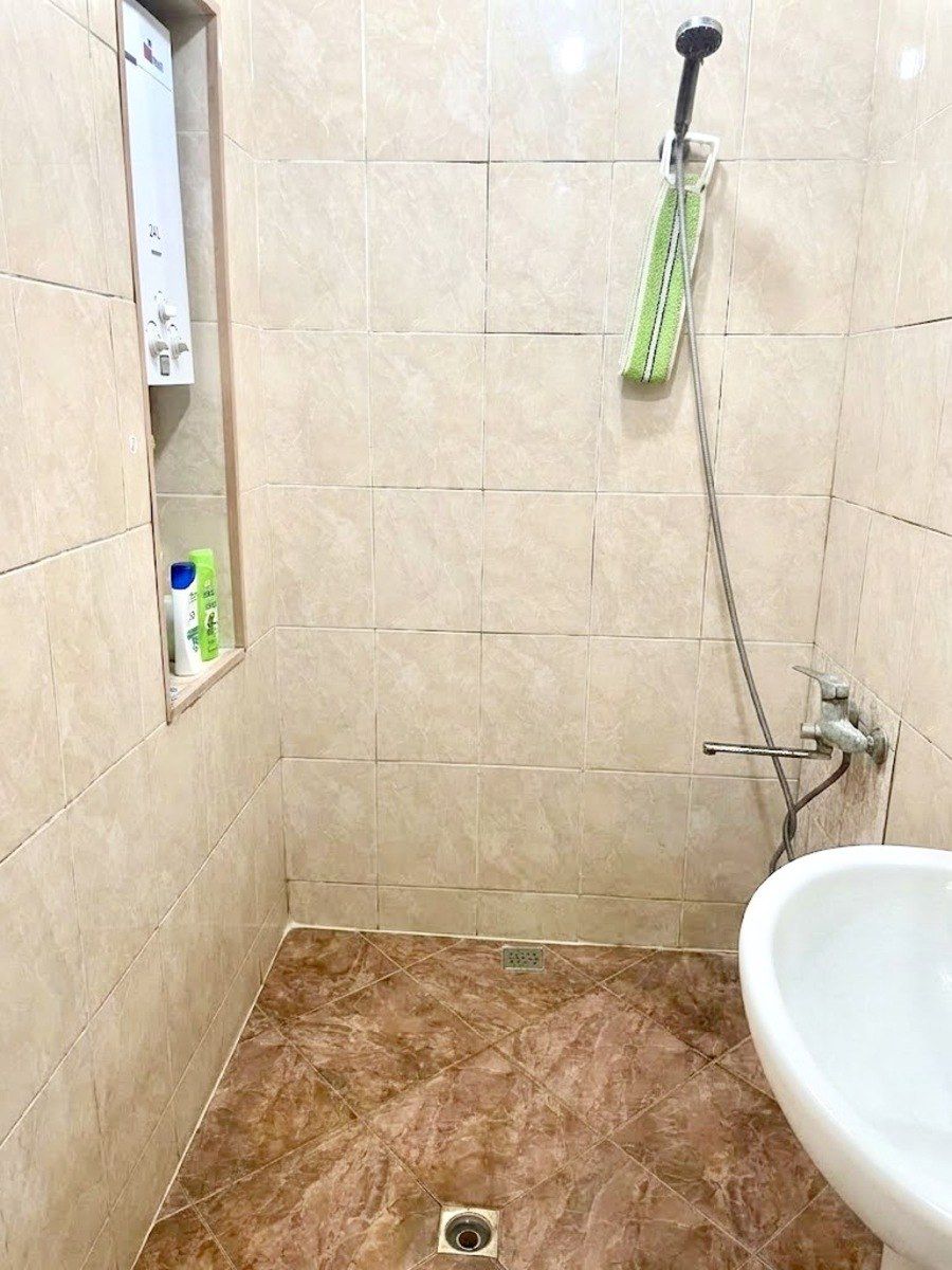Satılır 2 otaqlı köhnə tikili 65 m² — Mənzil, Bakı (8)