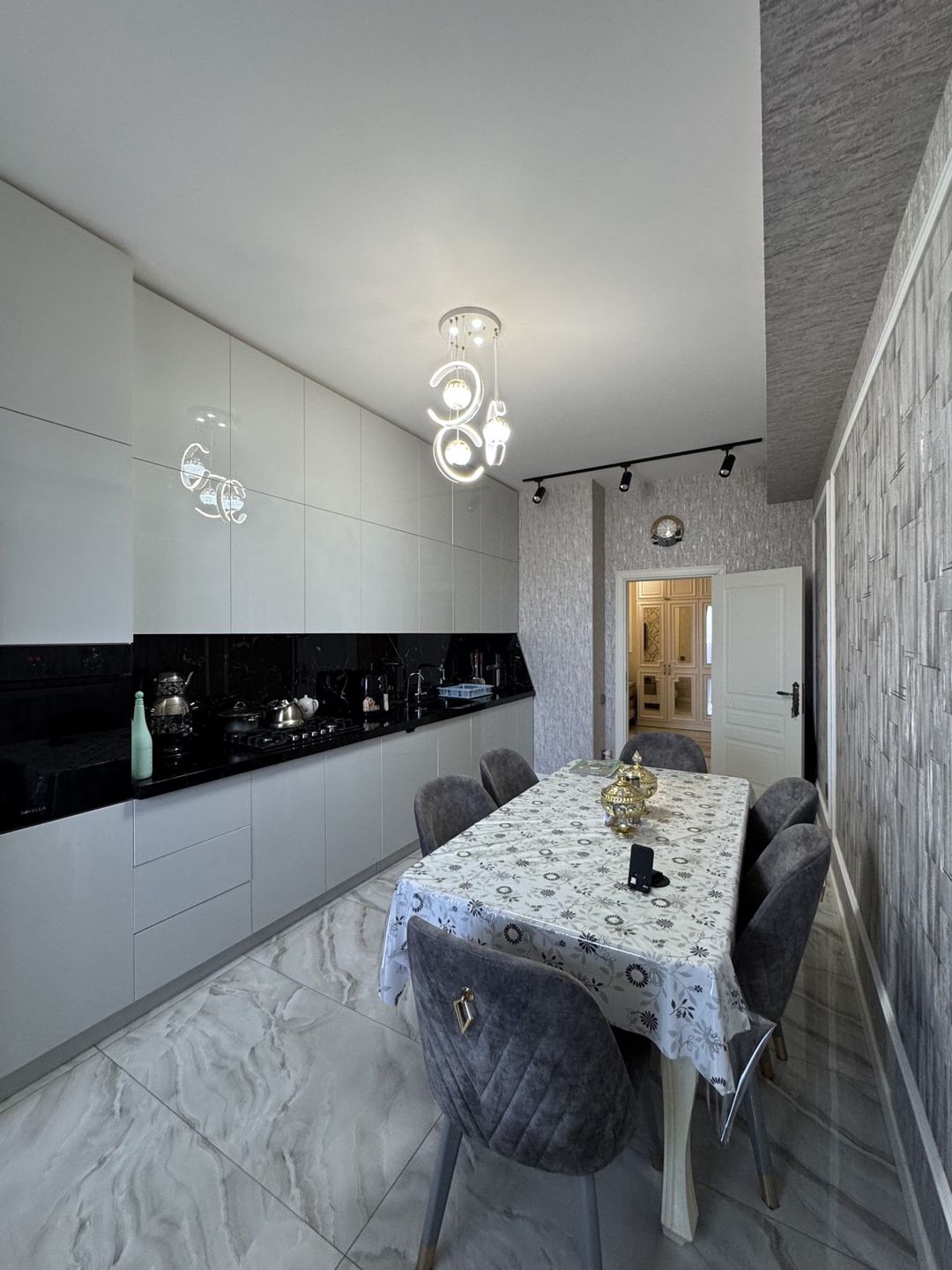 Satılır 3 otaqlı yeni tikili 136 m² — Mənzil, Bakı (9)