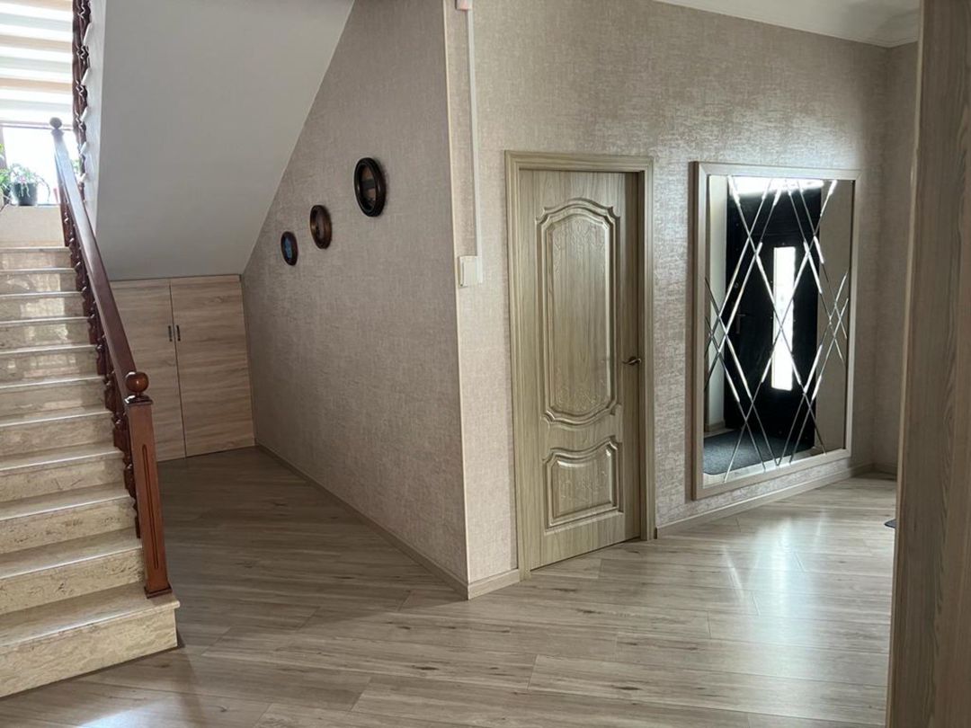 Satılır 6 otaqlı həyət evi/bağ evi 282 m² — Ev, villa, Bakı (12)