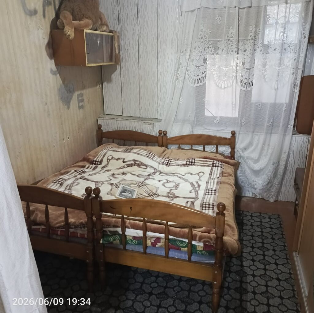 Otaqlı mənzil – tam mebel və məişət texnikası ilə - Yataq otağı: taxta — Mənzil, Bakı