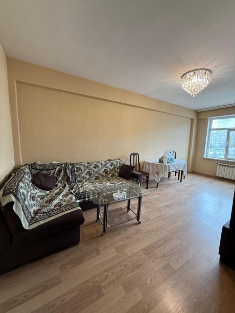 Satılır 2 otaqlı yeni tikili 70 m² — Bakı