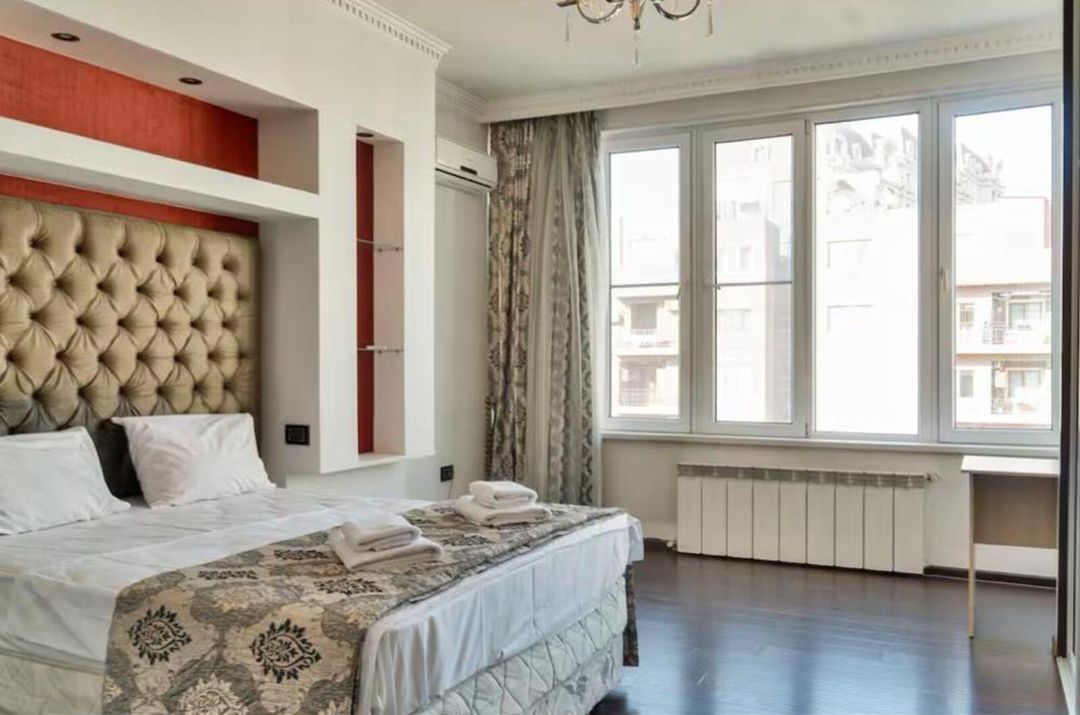 Satılır 4 otaqlı yeni tikili 186 m² — Mənzil, Bakı (8)