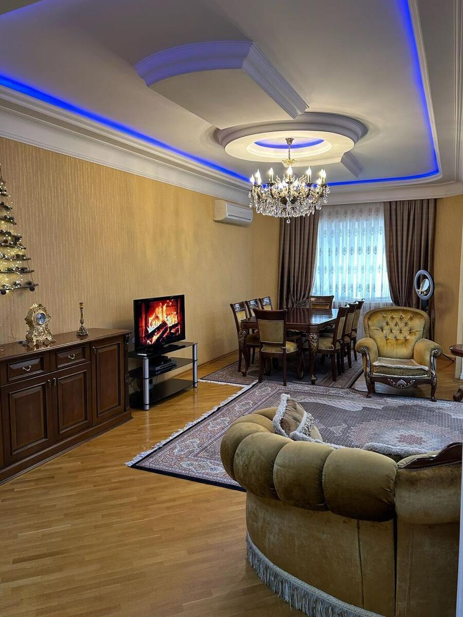 Satılır 3 otaqlı yeni tikili 184 m² — Mənzil, Bakı (6)