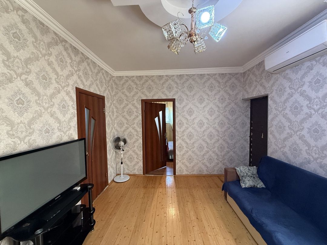 Həyət evi, Binəqədi qəs — Ev, villa, Bakı (8)