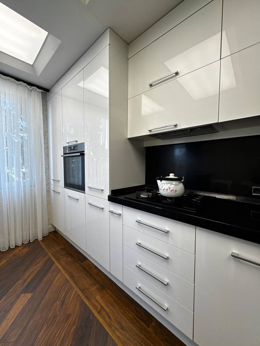 Satılır 4 otaqlı köhnə tikili 110 m² — Mənzil, Bakı (5)