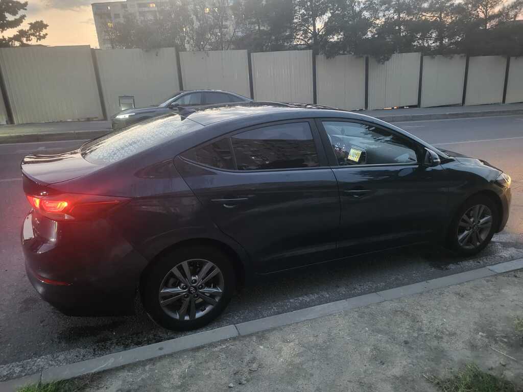 Hyundai Avante, 1.6 L, 2017 il, 113 000 km — Avtomobillər, Bakı (5)