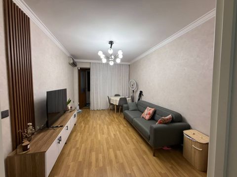 Satılır 2 otaqlı köhnə tikili 60 m² — Bakı