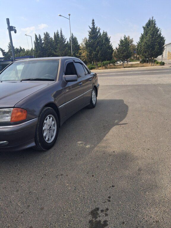 Mercedes C 220, 2.2 L, 1995 il, 352 800 km 88-CK-462 — Avtomobillər, Bakı (3)