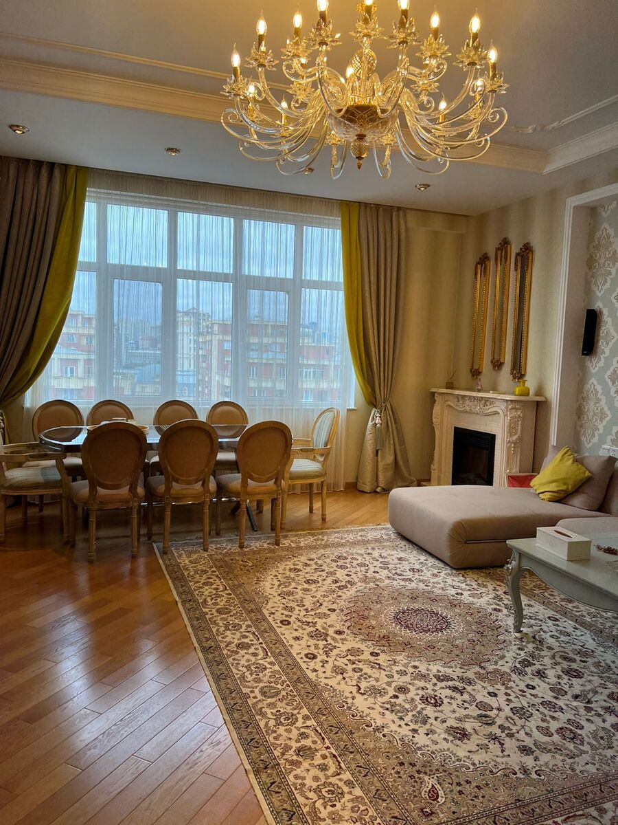 İcarəyə verilir 4 otaqlı yeni tikili 184 m² — Mənzil, Bakı (2)