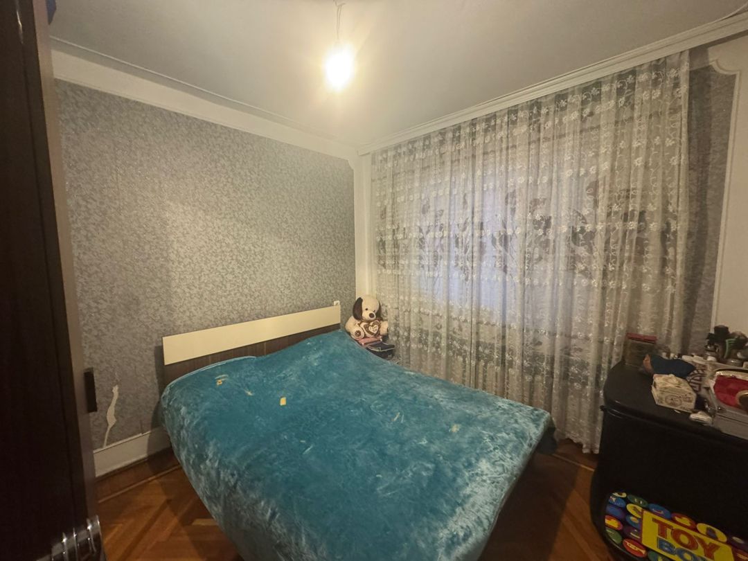 Satılır 4 otaqlı köhnə tikili 100 m² — Mənzil, Bakı (7)