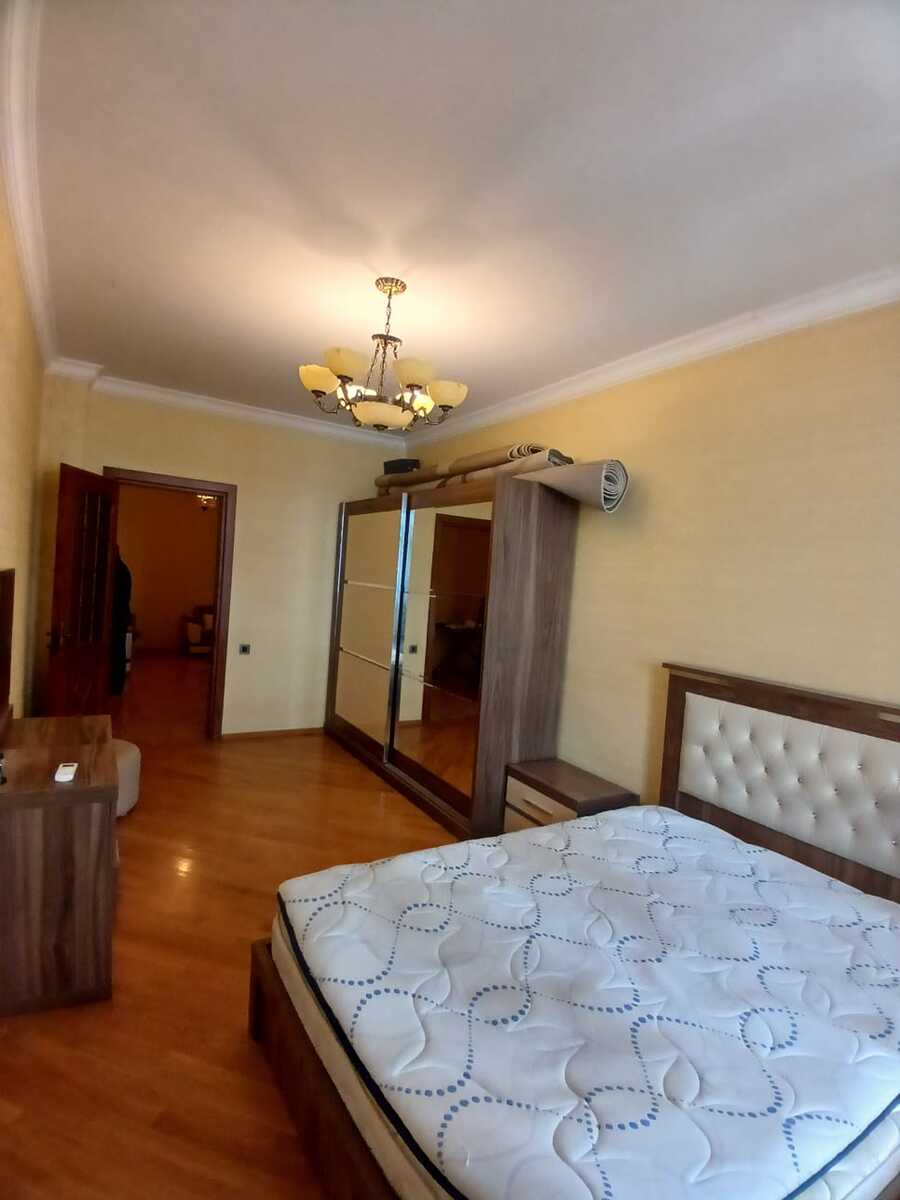Satılır 3 otaqlı yeni tikili 137 m² — Mənzil, Bakı (7)