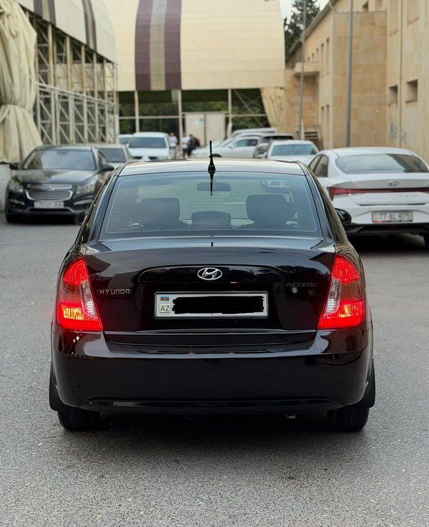 Hyundai Accent, 1.4 L, 2010 il, 229 673 km — Avtomobillər, Bakı (5)