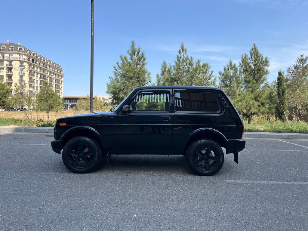 Lada (VAZ) Niva, 1.7 L, 2023 il, 23 000 km — Avtomobillər, Bakı (3)