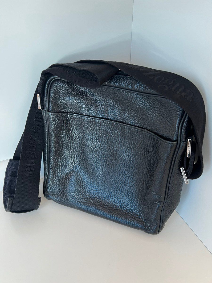 Ermenegildo Zegna — dəri çiyin çantası — Şəxsi əşyalar, Bakı (2)