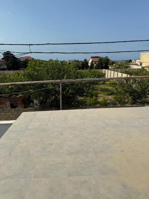 Satılır 5 otaqlı həyət evi/bağ evi 220 m² — Bakı