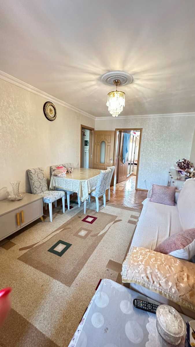 Satılır 3 otaqlı köhnə tikili 75 m² — Mənzil, Bakı (2)