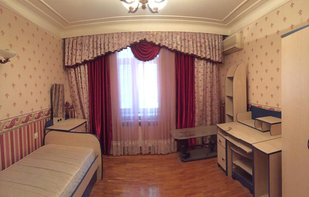 Satılır 6 otaqlı köhnə tikili 170 m² — Mənzil, Bakı (3)