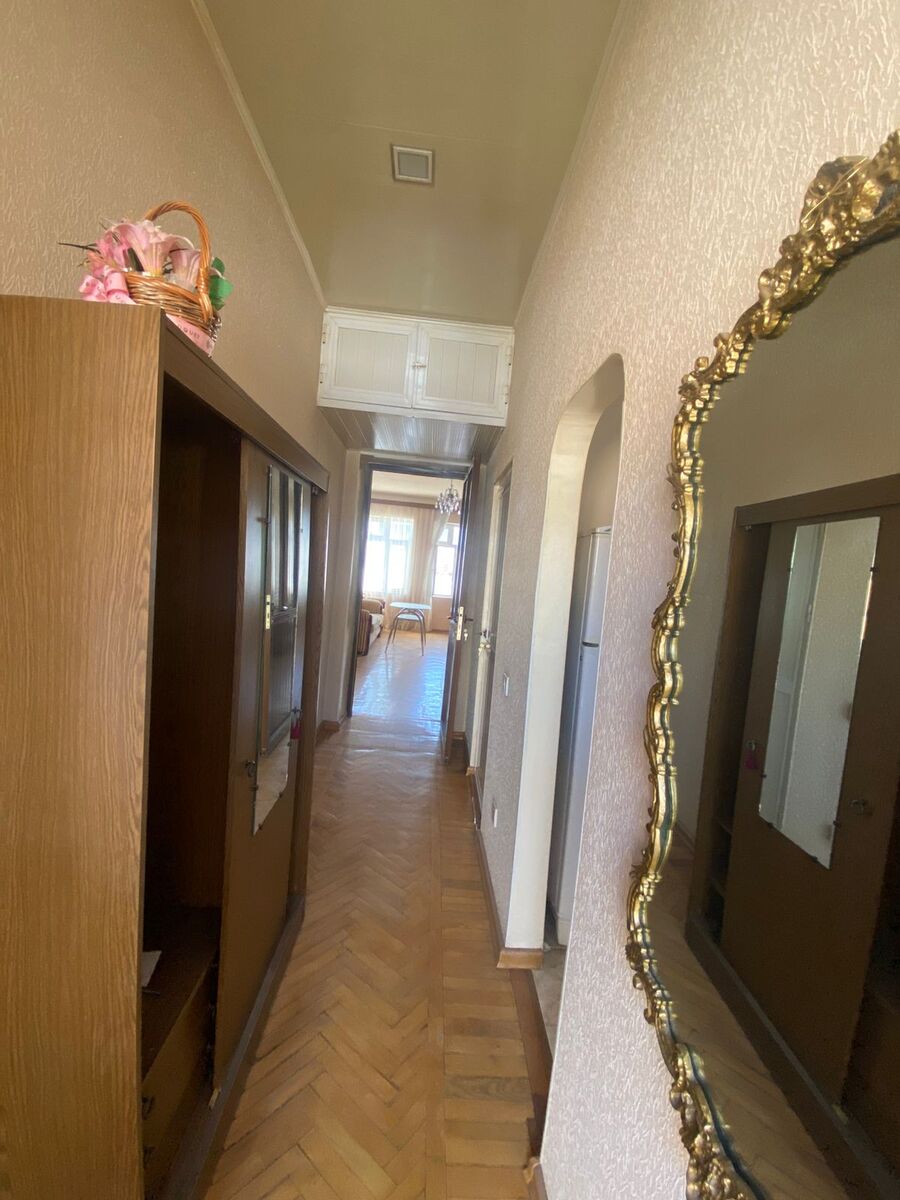 Satılır 1 otaqlı köhnə tikili 35 m² — Mənzil, Bakı (9)