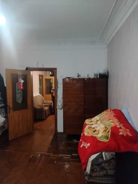 Satılır 2 otaqlı köhnə tikili 50 m² — Bakı