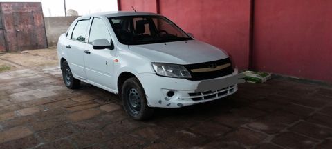 VAZ (Lada) Granta: 1.6 l 2013 il 300000 km Sedan — Sabirabad