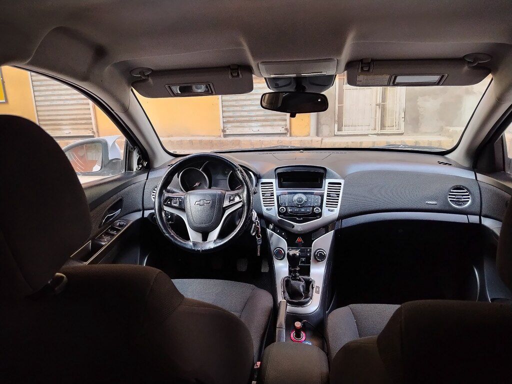 Chevrolet Cruze, 1.8 L, 2011 il, 313 000 km 77-FG-392 — Avtomobillər, Bakı (3)