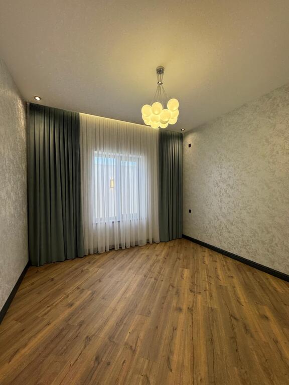Satılır 4 otaqlı həyət evi/bağ evi 170 m² — Ev, villa, Bakı (9)
