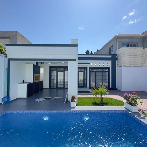 Satılır 4 otaqlı həyət evi/bağ evi 150 m² — Bakı