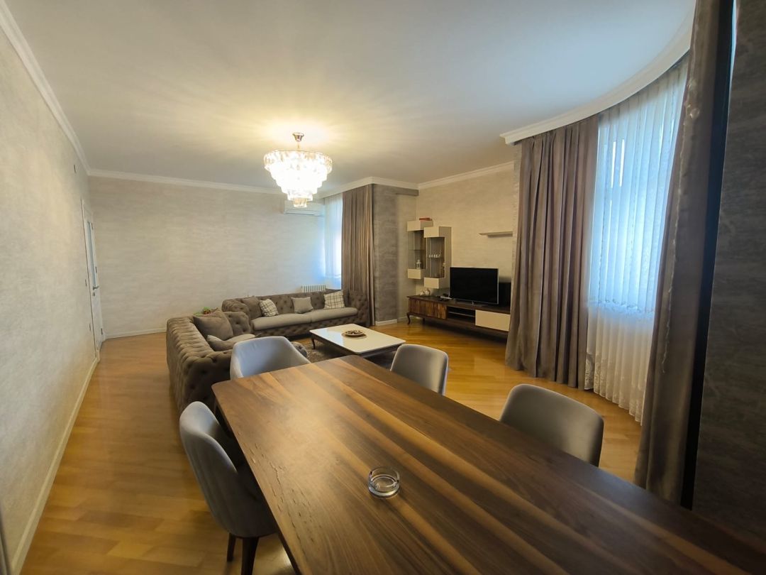 Satılır 3 otaqlı yeni tikili 145 m² — Mənzil, Bakı (4)