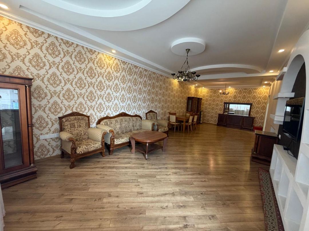 Satılır 3 otaqlı yeni tikili 150 m² — Mənzil, Bakı (4)