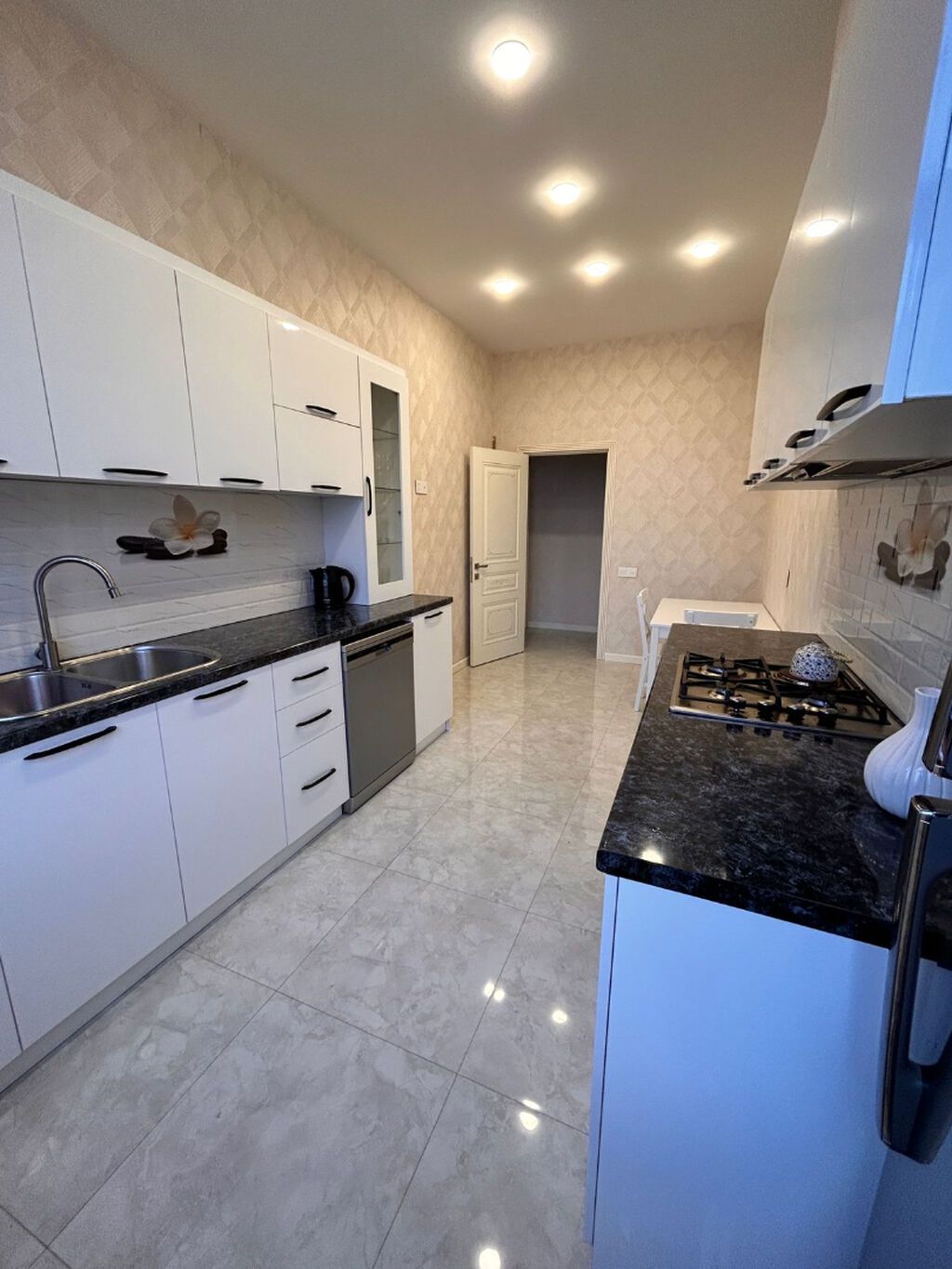 3 otaqlı, Yeni tikili, m. Həzi Aslanov, 97 kv. m — Mənzil, Bakı (8)