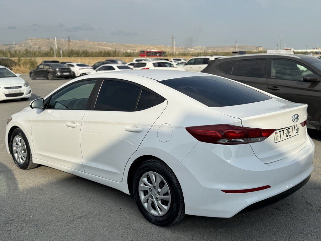 Hyundai Elantra, 2.0 L, 2018 il, 204 387 km 77-QE-119 — Avtomobillər, Bakı (6)