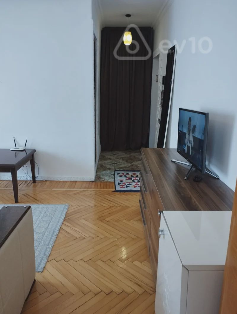 For rent: 2-room apartment (old building), 50 m² — Mənzil, Bakı (10)