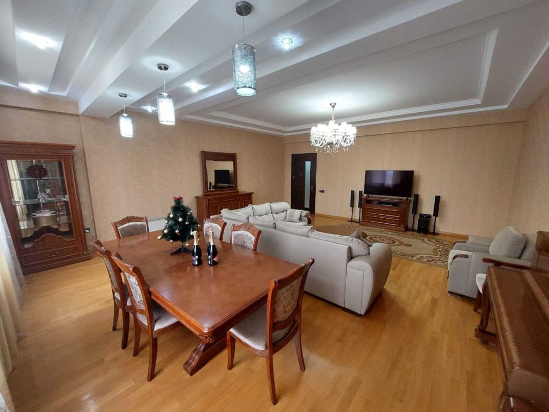 İcarəyə verilir 4 otaqlı yeni tikili 192 m² — Mənzil, Bakı (4)