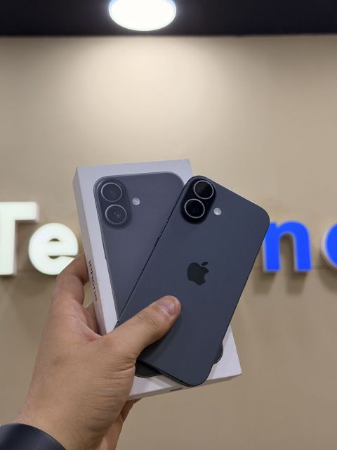 IPhone 17, 256 GB, Qara, Zəmanət, Kredit, Simsiz şarj — Bakı