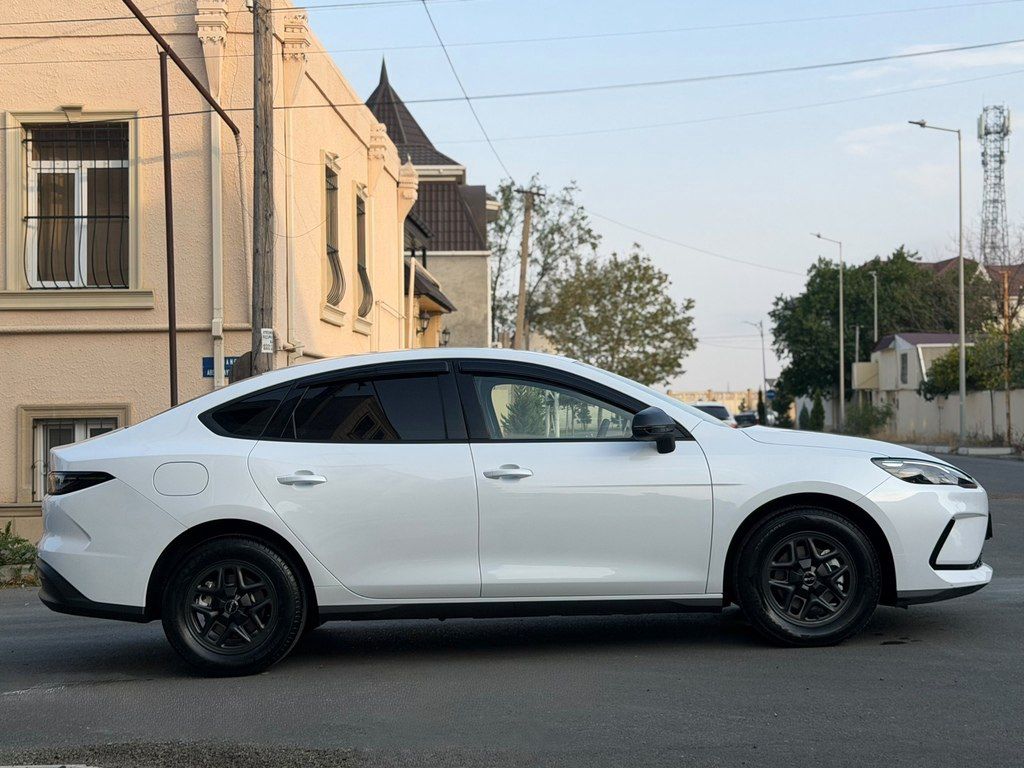 BYD Seal 05, 1.5 L, 15.87 kWh, 2025 il, 3 800 km — Avtomobillər, Bakı (5)