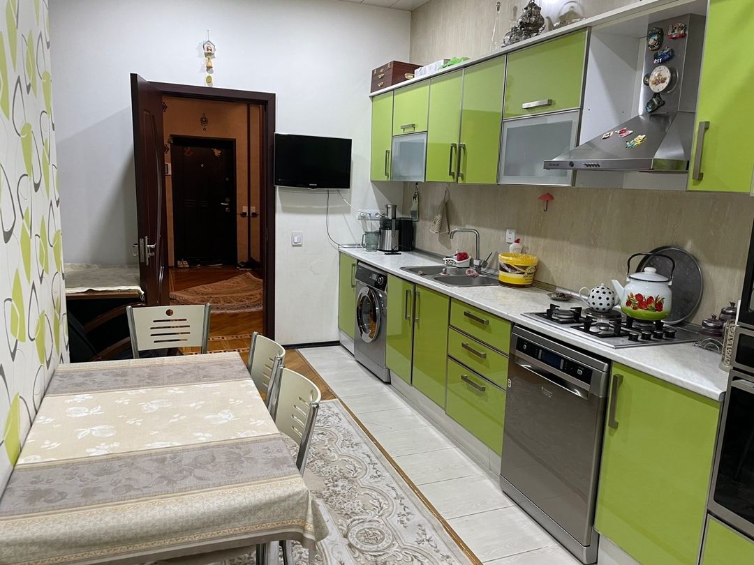 Satılır 2 otaqlı yeni tikili 100 m² — Mənzil, Bakı (10)