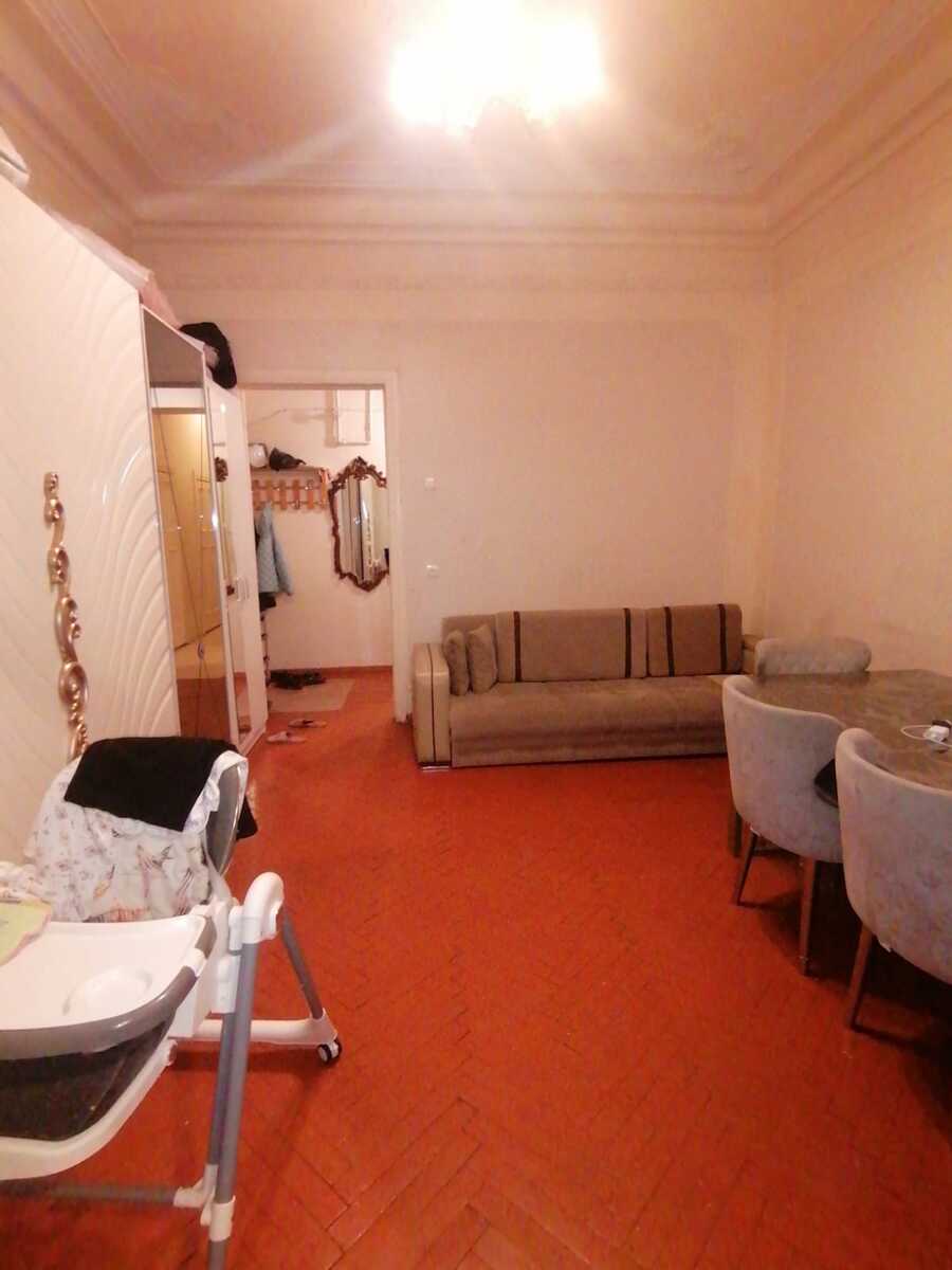 Satılır 2 otaqlı köhnə tikili 55 m² — Mənzil, Bakı (2)