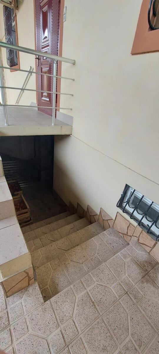 Satılır 3 otaqlı həyət evi/bağ evi 120 m² — Ev, villa, Bakı (10)