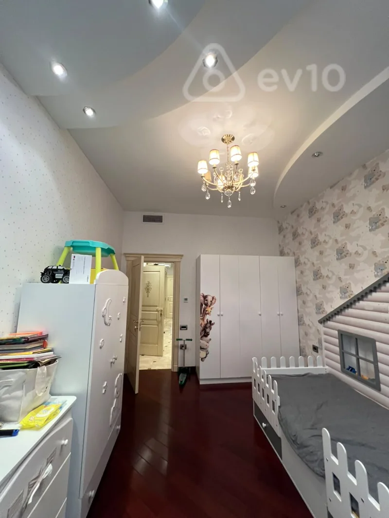 4 otaqlı mənzil, 217 m², Murtuza Muxtarov — Mənzil, Bakı (2)