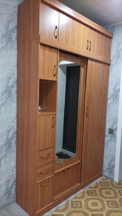 İşlənmiş, 3 qapılı, Güzgülü, Qəhvəyi, Taxta, Kupe, Düz dolab — Bakı