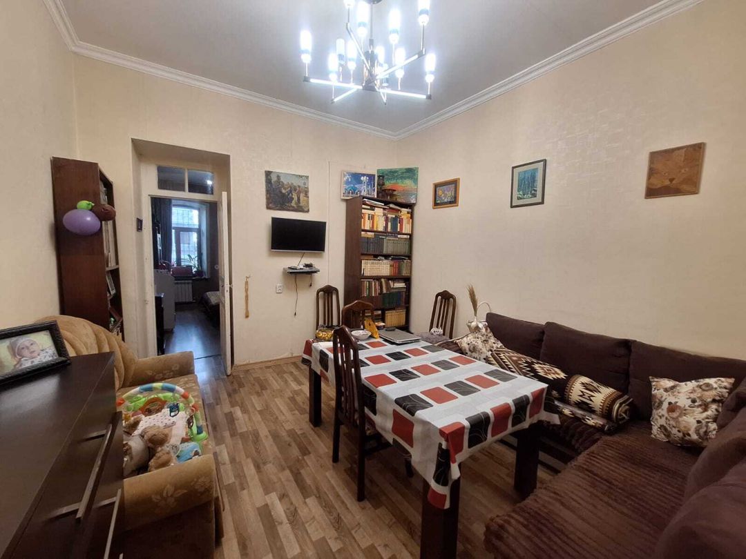 Satılır 2 otaqlı köhnə tikili 55 m² — Mənzil, Bakı (11)
