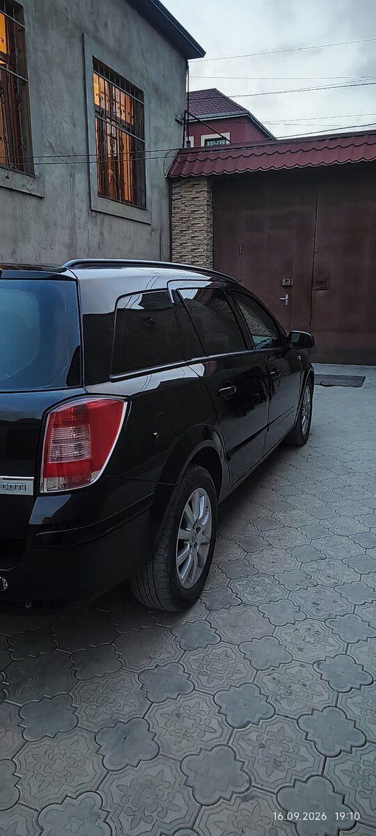 Opel Astra, 2007 il 10-LZ-032 — Avtomobillər, Bakı (4)