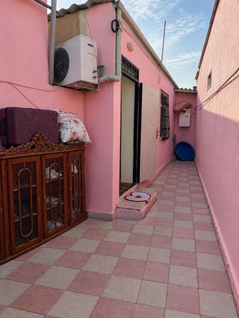 2 satılırr 2otaq + metbex bütün kaminallar var Ülvan — Mehdiabad