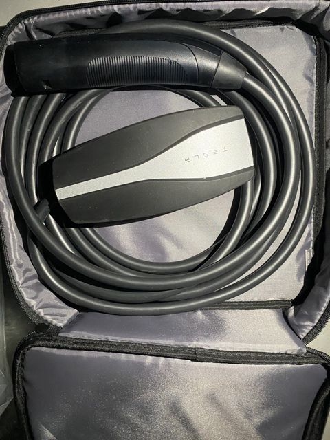 "Tesla" adapteri — Bakı