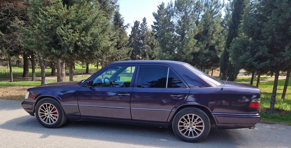 Mercedes 220 E, 2.2 L, 1995 il, 443 353 km 90-UF-130 — Avtomobillər, Bakı (11)