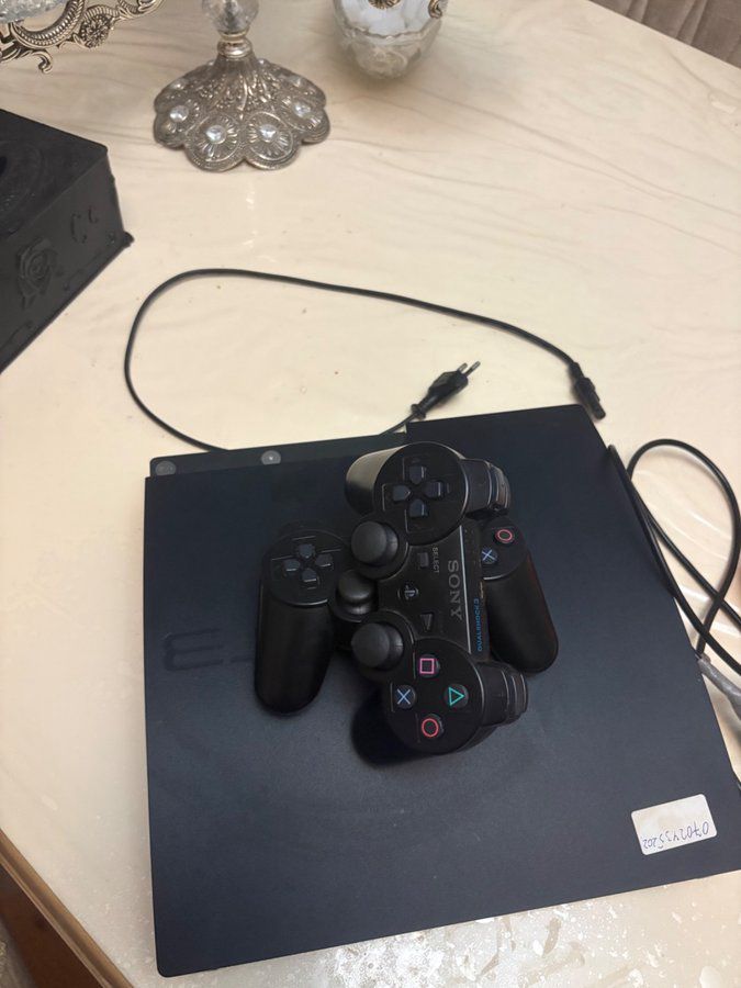 Playstation 3 Slim Satılırr — Oyunlar, konsollər və proqramlar, Bakı (2)
