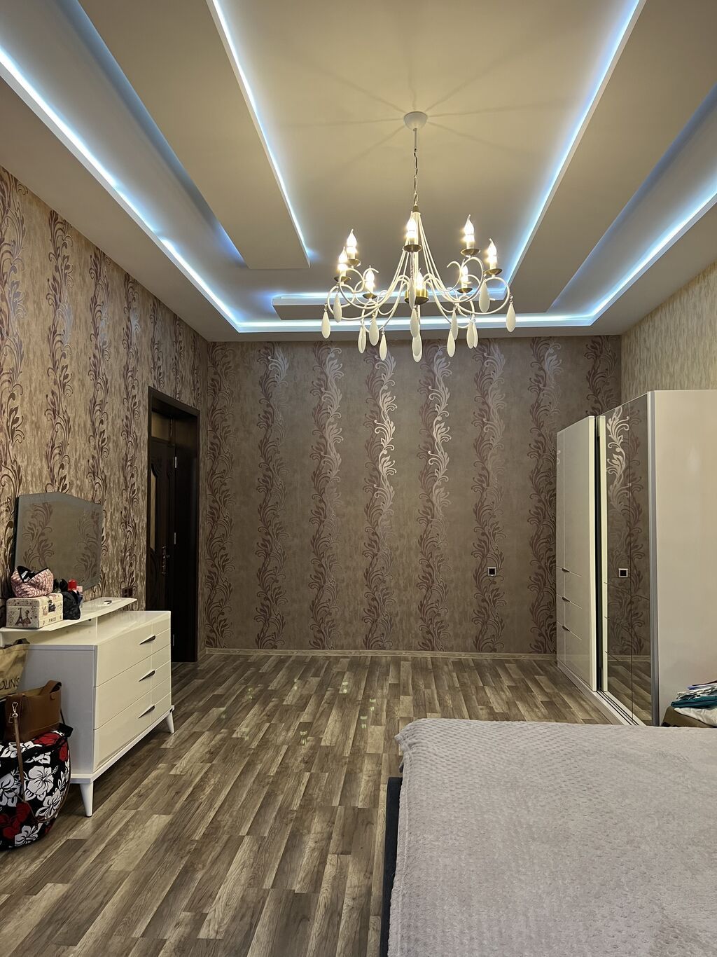 6 otaqlı, 230 kv. m, Kredit var, Yeni təmirli — Ev, villa, Gəncə (10)