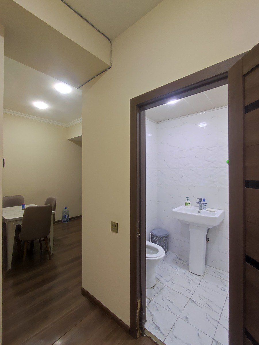 İcarəyə verilir 3 otaqlı ofis 115 m² — Ofis, Bakı (12)